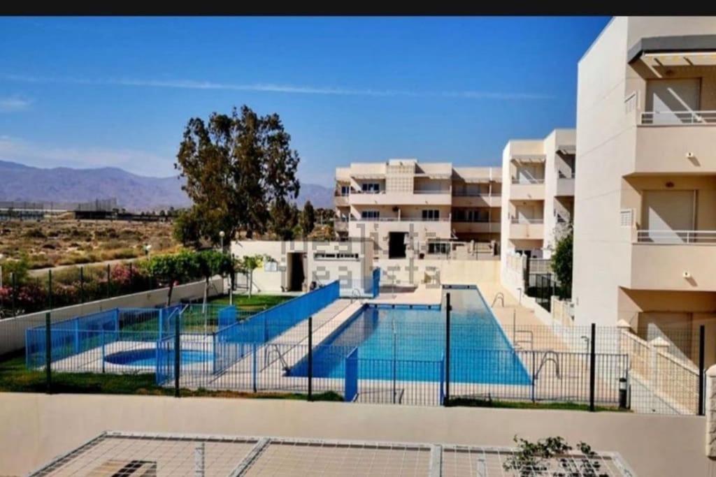 Apartament Piso Familiar En El Toyo